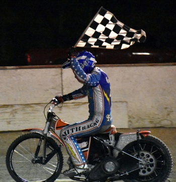 Jagger Roberts Trophy Night Champion